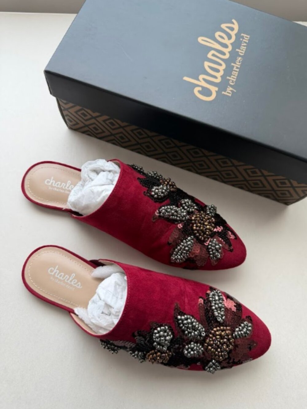 Charles by Charles David Fickle Embellished Suede Mules Original Box Scarlet Red